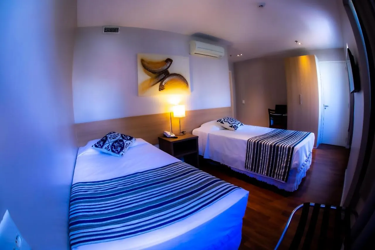 Hotel Nacional Inn Porto Alegre - Proximo Ao Complexo Hospitalar Santa Casa E Ufrgs 3*,
