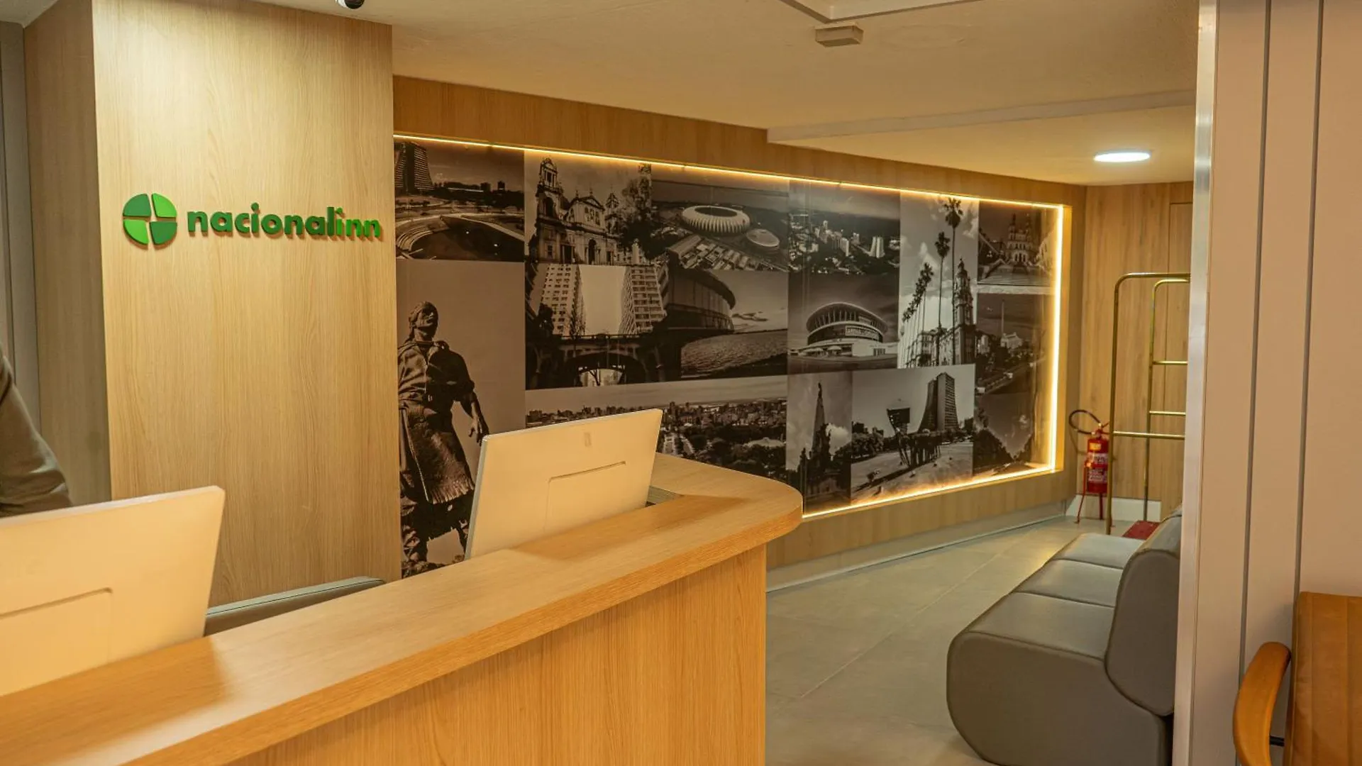 Hotel Nacional Inn Porto Alegre - Proximo Ao Complexo Hospitalar Santa Casa E Ufrgs