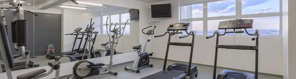 ***  Hotel Nacional Inn Porto Alegre - Proximo Ao Complexo Hospitalar Santa Casa E Ufrgs Brezilya
